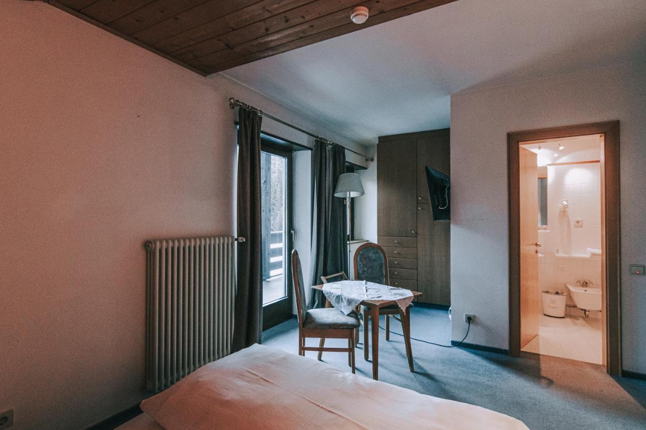 Hotel Planac 코르바라 인 바디아 외부 사진